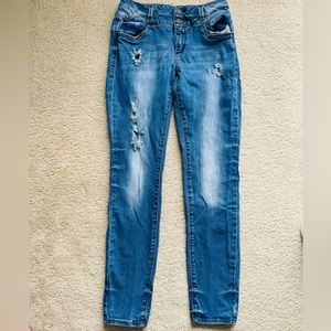 Refuge Ripped Skinny Jeans